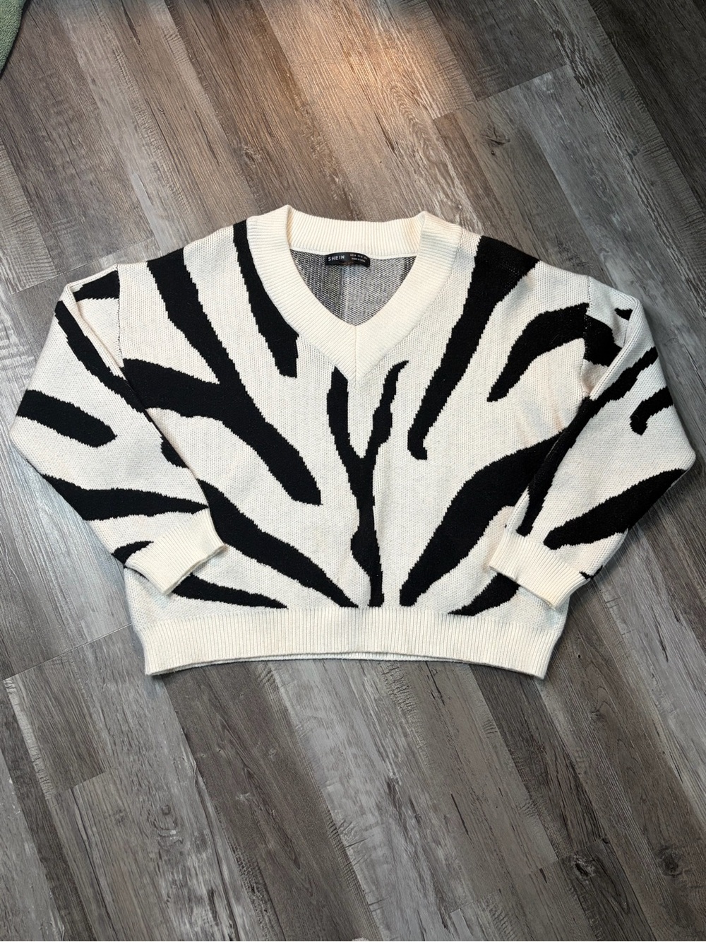 SHEIN Black and Cream Zebra V-Neck Sweater
